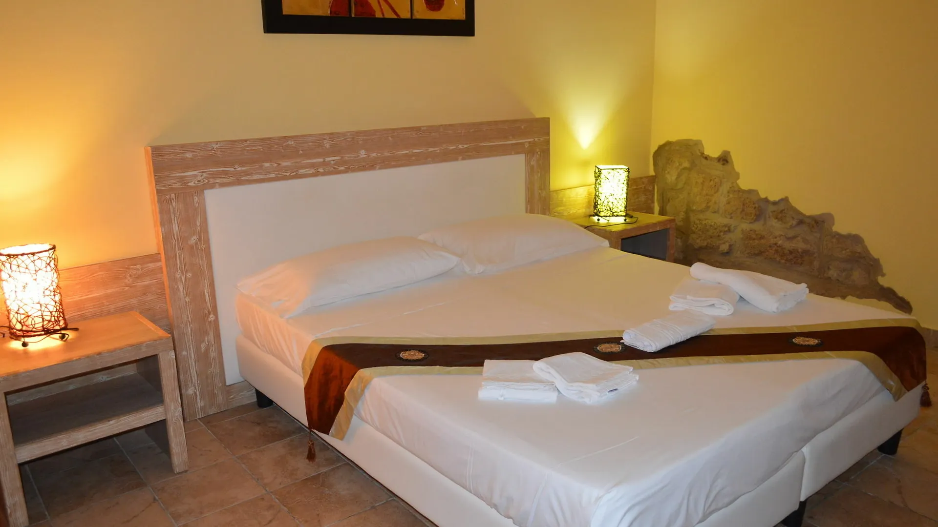 Butterfly Accommodation Alghero 2*,